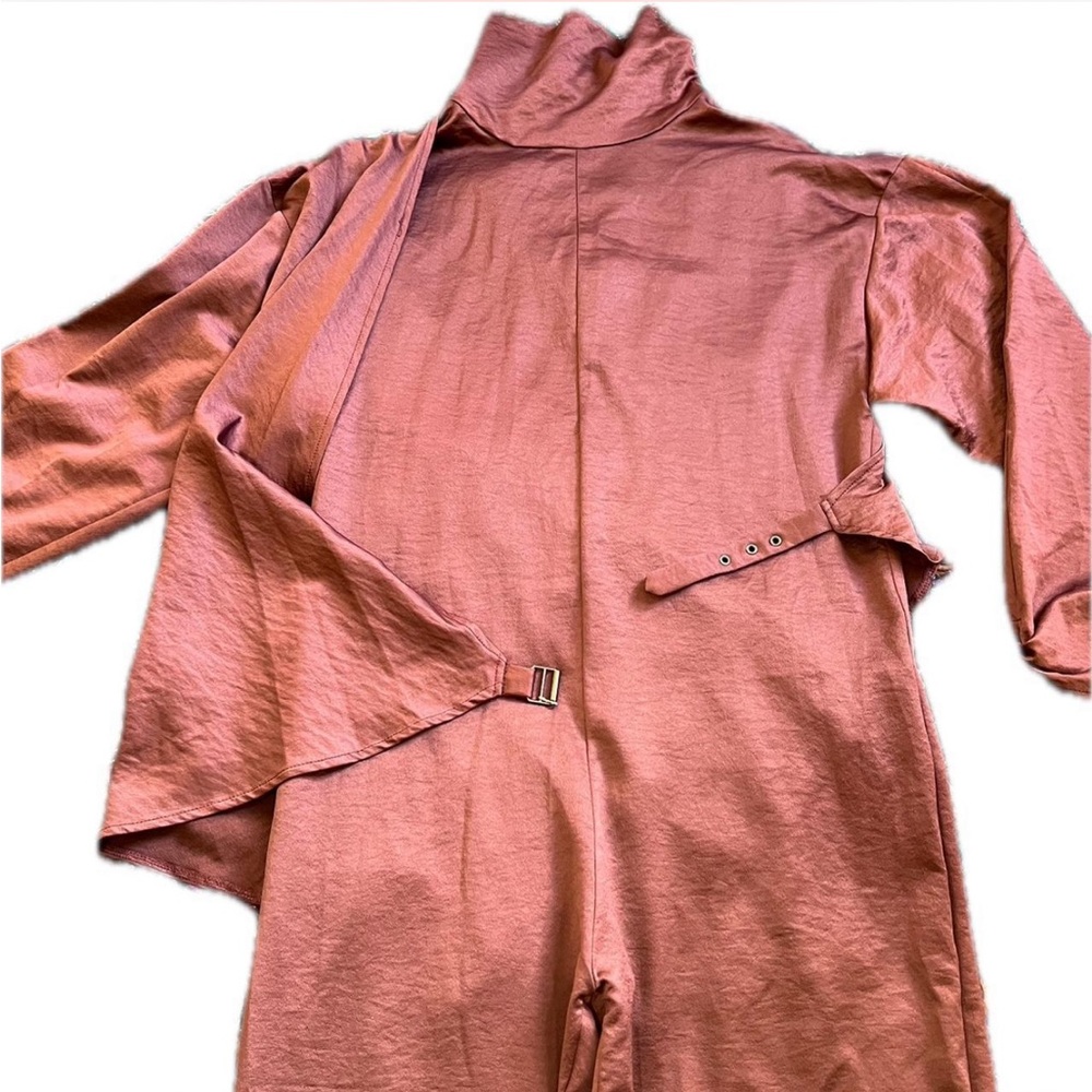 Jumpsuit - Picture 2 of 7